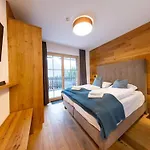 Neukirchen With Sauna, Balcony * Neukirchen am Großvenediger