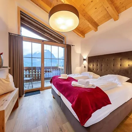 Chalet Neukirchen With Sauna, Balcony Neukirchen am Großvenediger