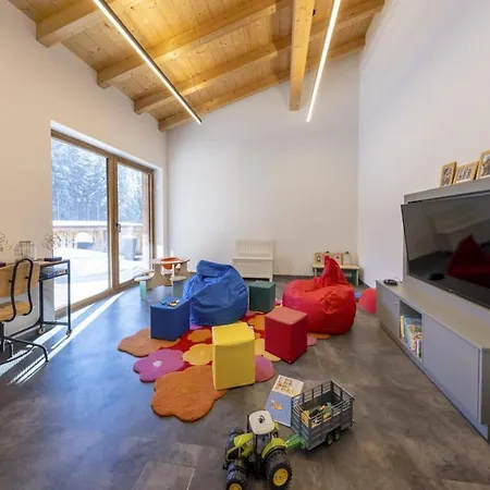 Chalet Neukirchen With Sauna, Balcony Neukirchen am Großvenediger