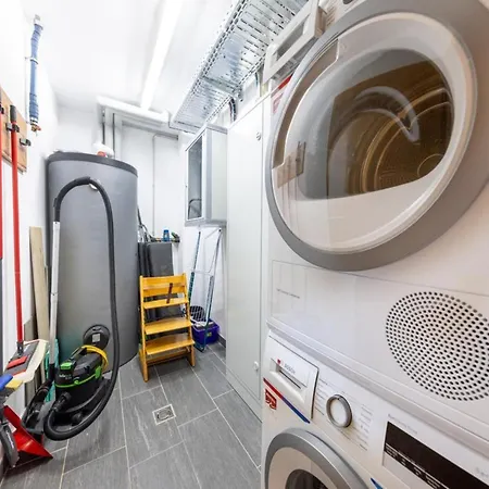 Neukirchen With Sauna, Balcony Chalet