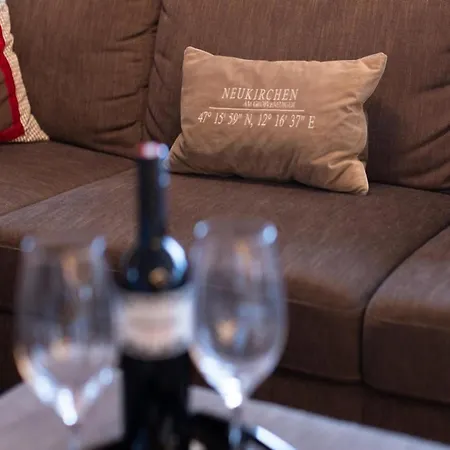 Neukirchen With Sauna, Balcony Chalet