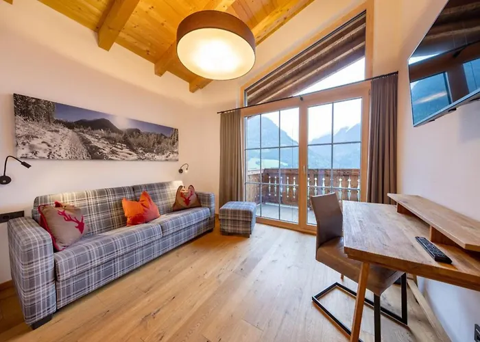 Neukirchen With Sauna, Balcony Chalet *