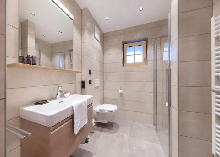 Chalet Neukirchen With Sauna, Balcony Neukirchen am Großvenediger