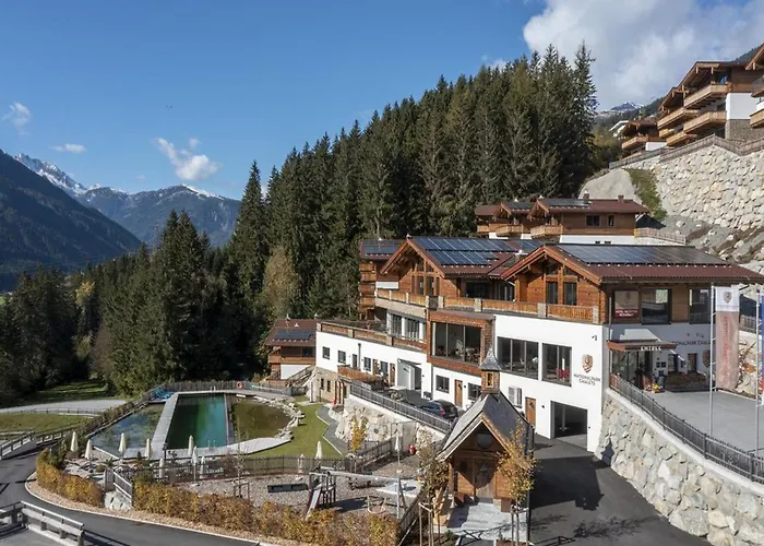 Chalet Neukirchen With Sauna, Balcony *